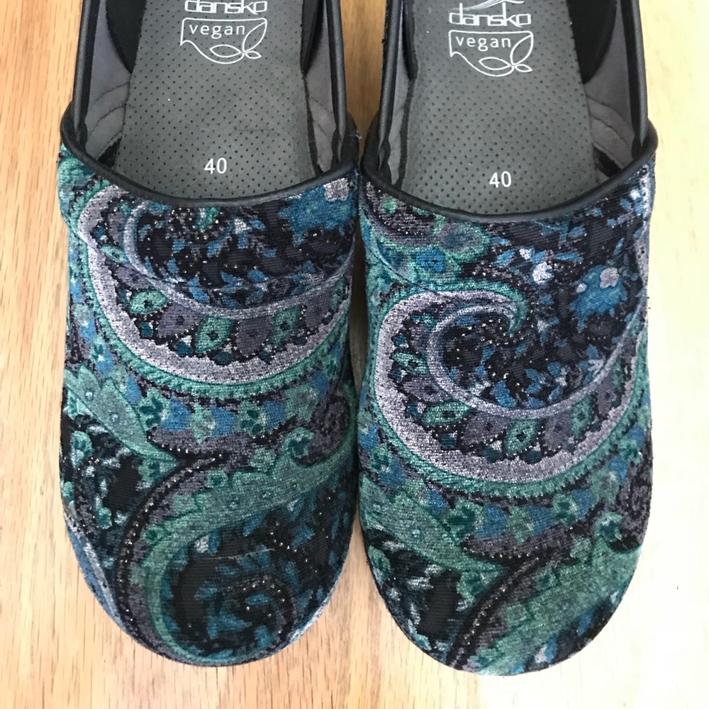 Paisley Dansko clogs